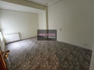Piso en alquiler en Centro en Logroño