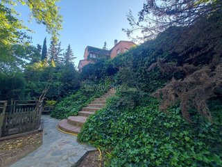 Chalet en venta en Vallirana