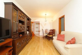 Piso en venta en El Castell-Poble Vell en Castelldefels
