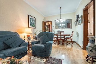 Piso en venta en Sants en Barcelona