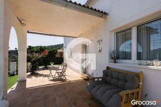 Chalet en venta en Vallirana