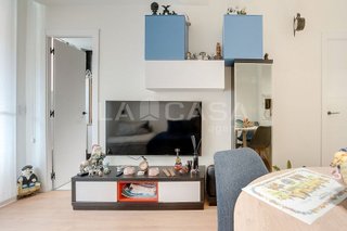 Piso en venta en Sants en Barcelona