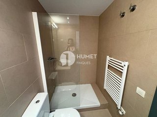 Piso en venta en Vila de Gràcia en Barcelona