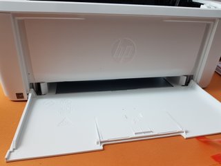 Impresora HP LaserJet M140w Multifunción
