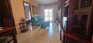 Piso en venta en Riu en Santa Coloma de Gramanet