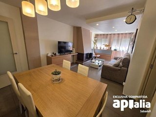 Piso en venta en Centre en Castellar del Vallès
