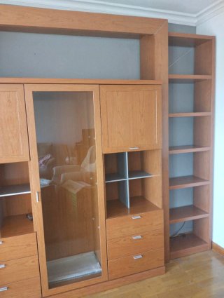 Mueble de salón comedor y TV