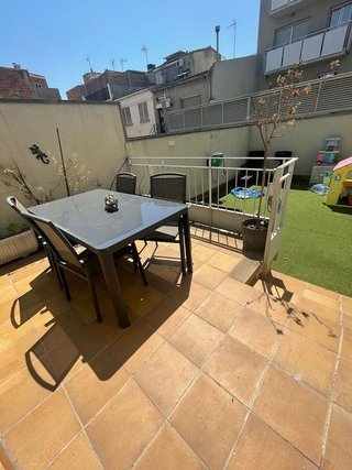 Casa pareada en venta en Font Pudenta – Can Sant Joan en Montcada i Reixac
