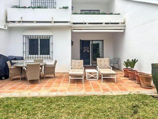 Piso en venta en Nueva Andalucía centro en Marbella