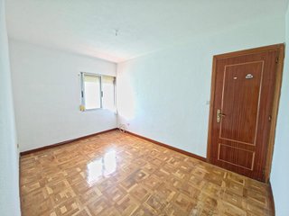 Piso en venta en Portazgo en Madrid