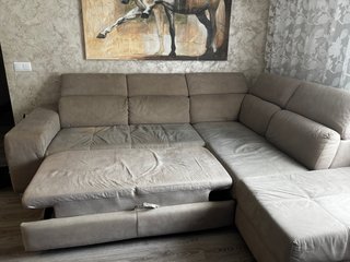 Sofá cama beige y marrón