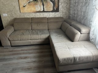 Sofá cama beige y marrón
