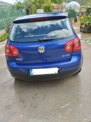 Volkswagen Golf 2004