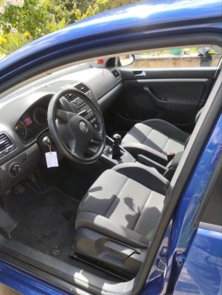 Volkswagen Golf 2004