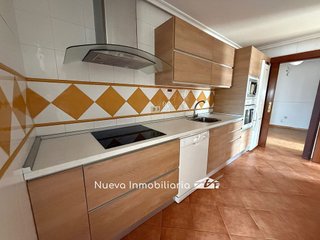 Piso en venta en Linares