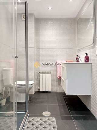 Piso en venta en Numancia - San Fernando en Santander