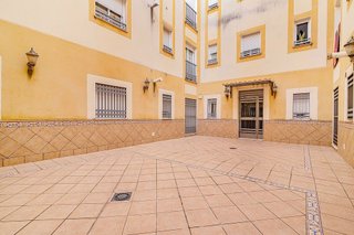 Piso en venta en Lucena