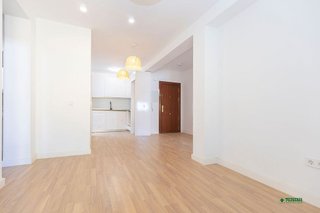 Piso en venta en Ciudad Jardín - Tagarete - El Zapillo en Almería