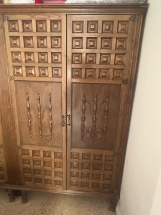 Armario de 4 puertas de madera