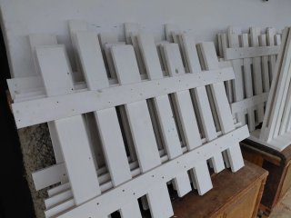 Vallas de madera blancas decorativas