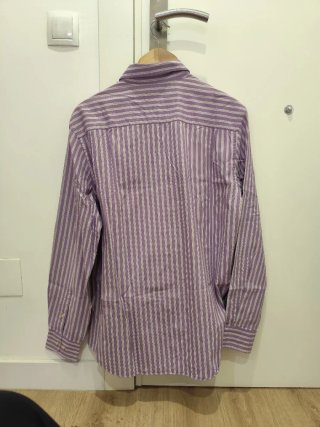 Camisa Massimo Dutti rayas morada hombre