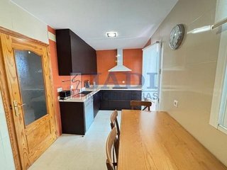 Casa adosada en venta en Valdepeñas