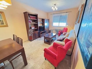 Casa adosada en venta en Valdepeñas