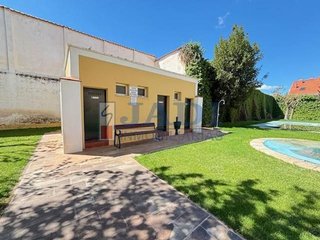 Casa adosada en venta en Valdepeñas