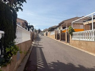 Chalet en venta en Campos de Golf - Villa Martin - Los Dolses en Orihuela