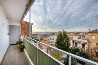 Piso en venta en Centre-El Pedró en Palamós