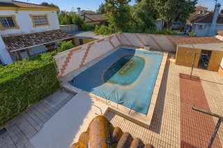 Chalet en venta en Palomares del Río