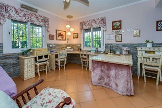 Chalet en venta en Palomares del Río