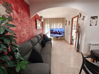 Casa adosada en venta en Ca n'Aurell en Terrassa