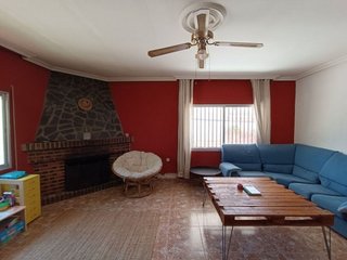 Chalet en venta en Hellín