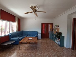 Chalet en venta en Hellín
