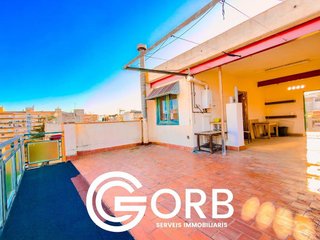 Casa adosada en venta en Cerdanyola nord en Mataró