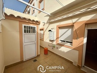 Casa adosada en venta en Trigueros