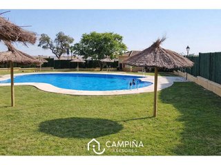 Casa adosada en venta en Trigueros