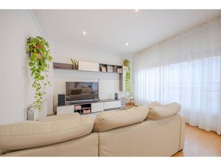 Piso en venta en Eixample Nord – La Devesa en Girona