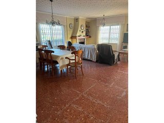 Chalet en venta en Zona Urbanizaciones en Alzira
