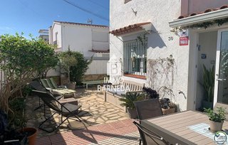 Chalet en venta en Santa Margarida en Roses