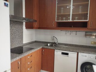 Piso en alquiler en Colores - Entreparques en Sevilla