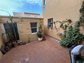 Casa adosada en venta en Huércal de Almería