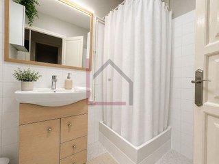 Piso en venta en Sants en Barcelona