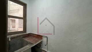 Piso en venta en Sants en Barcelona