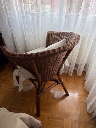 Butaca de bambú y mimbre