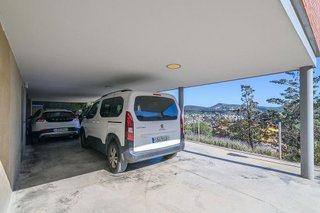 Chalet en venta en Vallirana