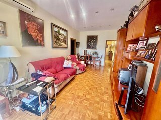 Piso en venta en El Guinardó en Barcelona