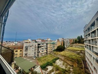 Piso en venta en El Guinardó en Barcelona