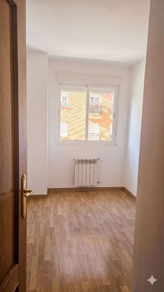 Piso en venta en El Nido-Las Fuentes en Parla